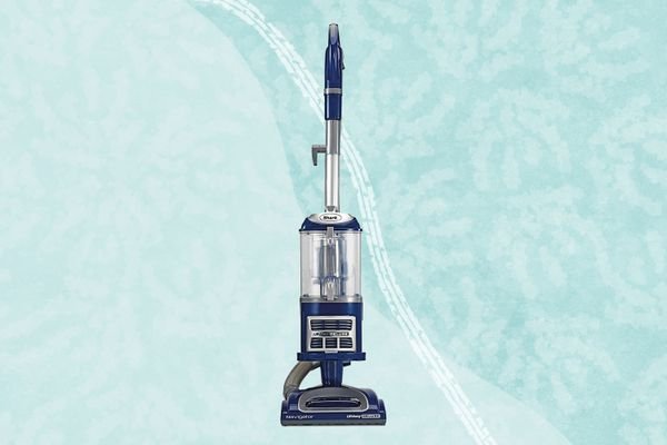 Shark NV360 Navigator Lift-Away Deluxe Upright Vacuum