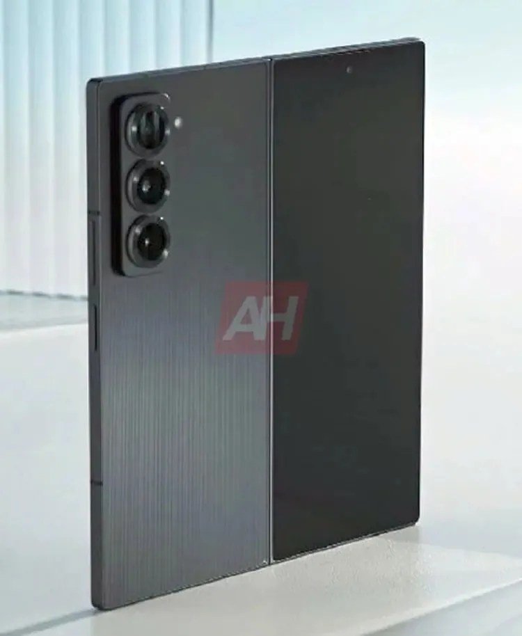 The first look at the Galaxy Z Fold Special Edition