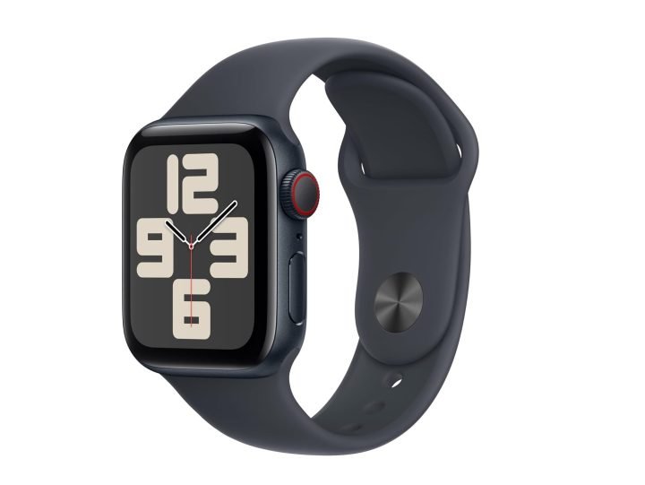 An Apple Watch SE 2 with a midnight aluminum case and midnight sport band.