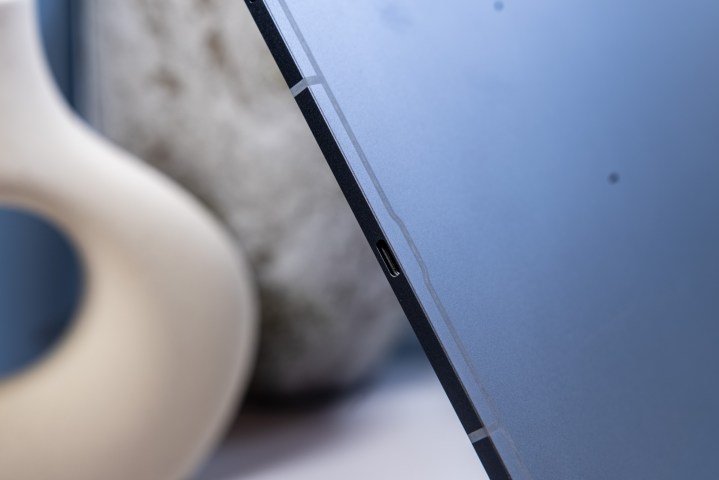 Samsung Galaxy Tab S10 Ultra USB-C port.