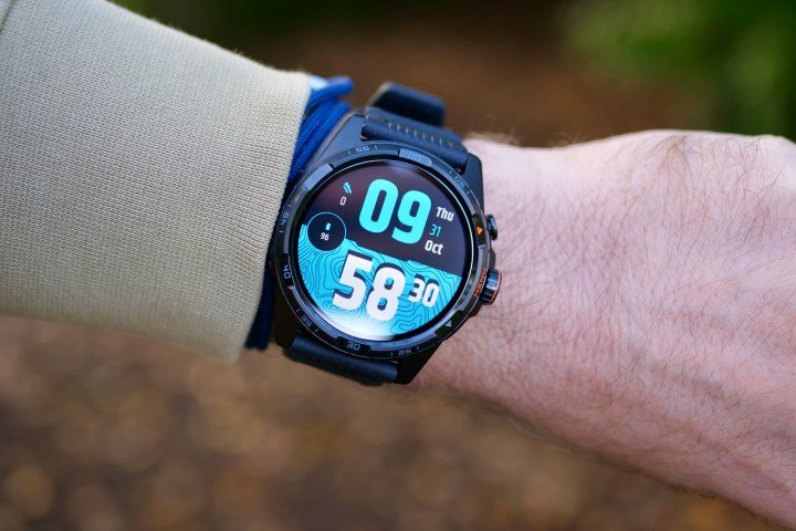 A person wearing the Mobvoi TicWatch Atlas.