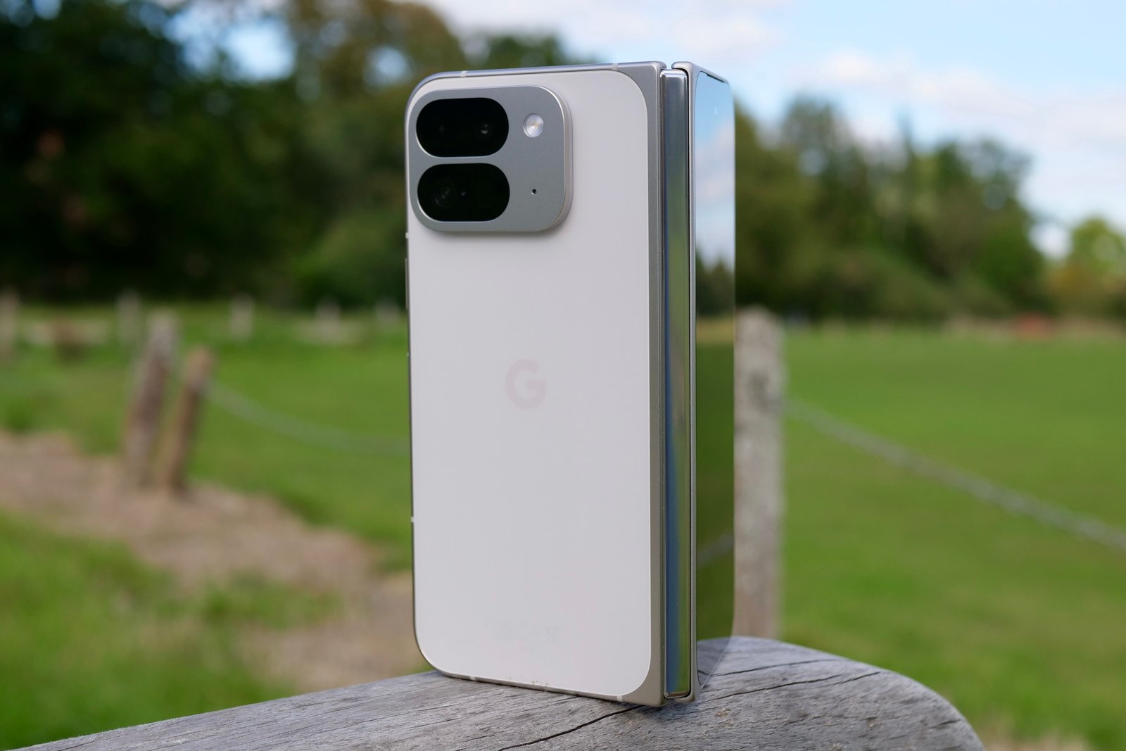 The Google Pixel 9 Pro Fold's hinge.