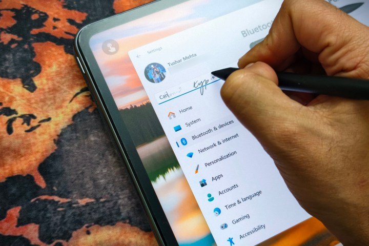 Handwriting to text on Windows using stylo pencil with the OnePlus Pad 2.
