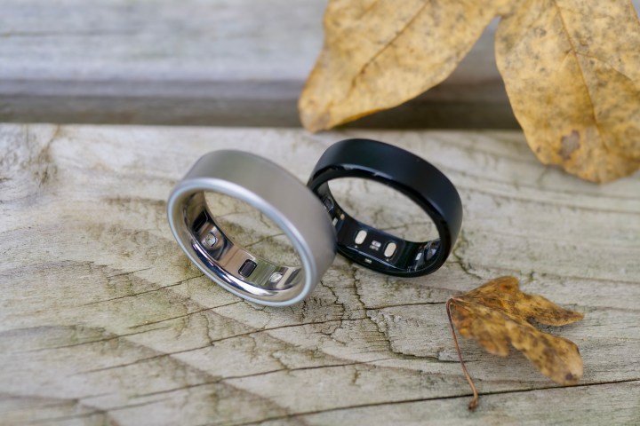 The Oura Ring 4 and the RingConn Gen 2.