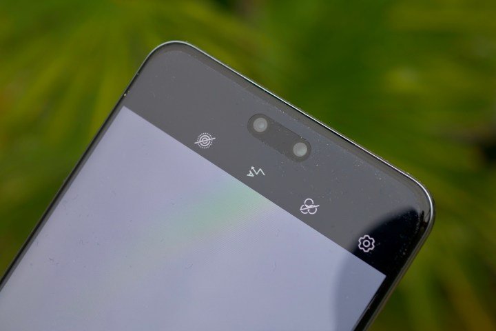The Huawei Nova 13 Pro's selfie cameras.
