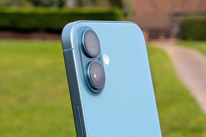 The Apple iPhone 16 Plus's camera module.