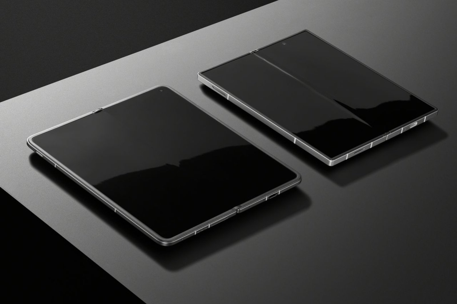 Oppo Find N5 and a Samsung foldable phone together.