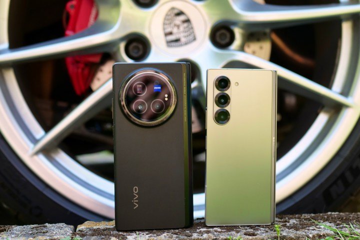 The back of the Samsung Galaxy Z Fold 6 and Vivo X Fold3 Pro.