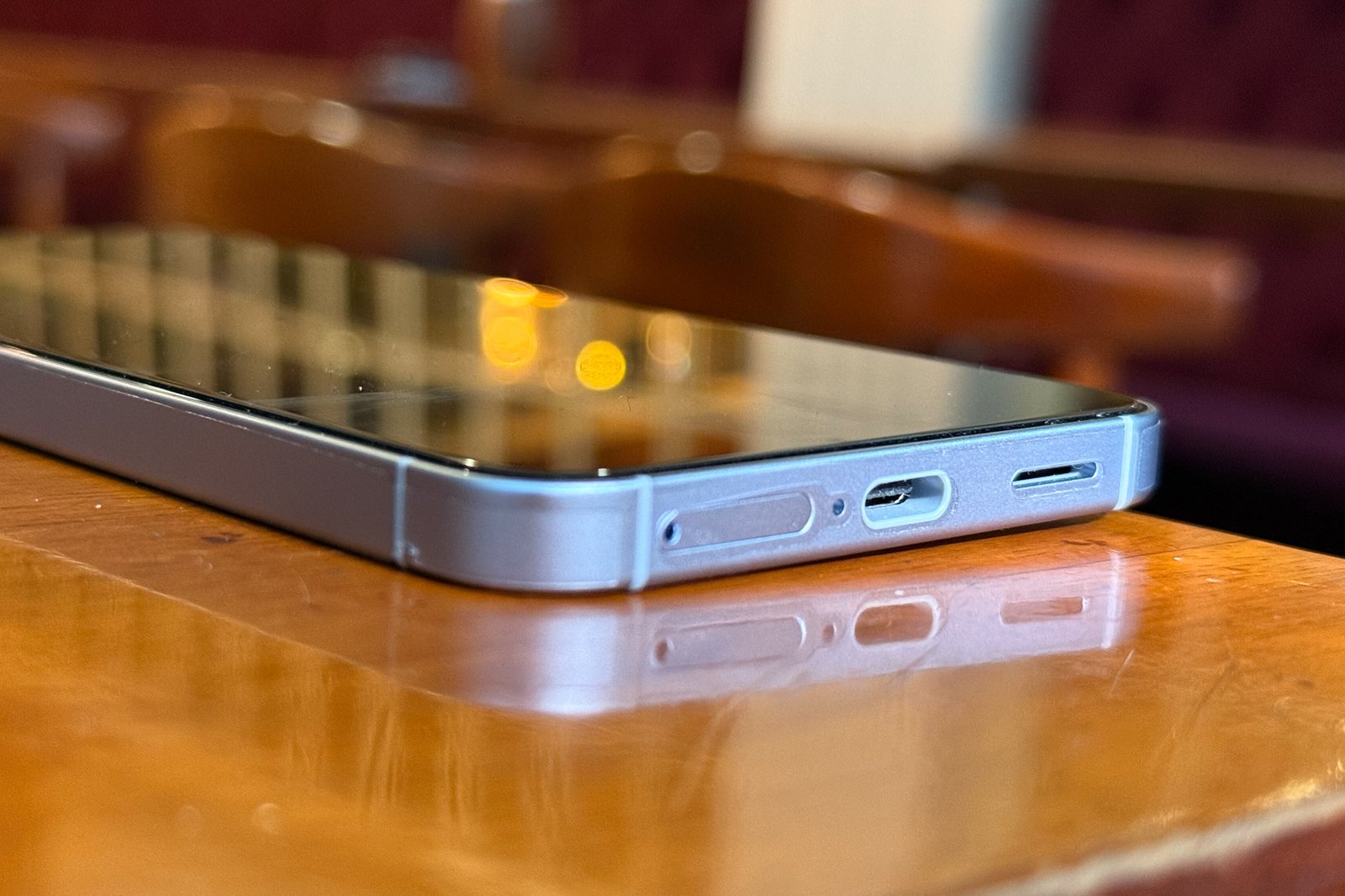 Power port on the Samsung Galaxy S25.