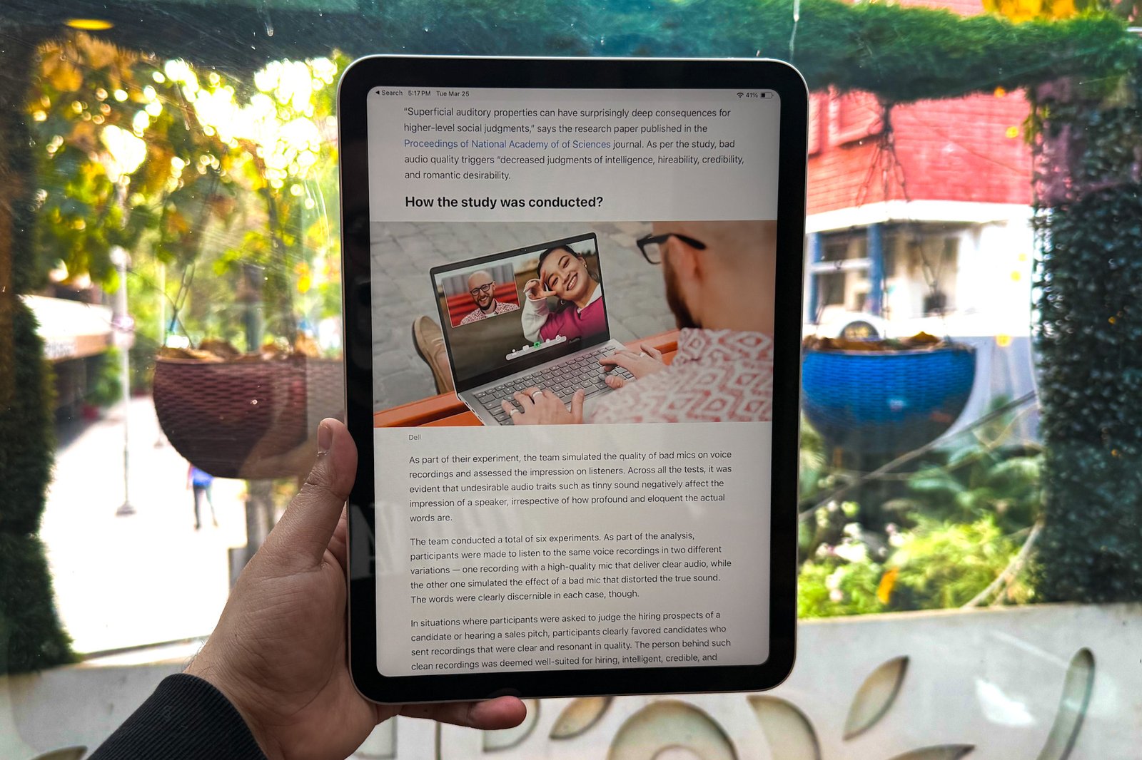 Reading article on the 11th Gen iPad.