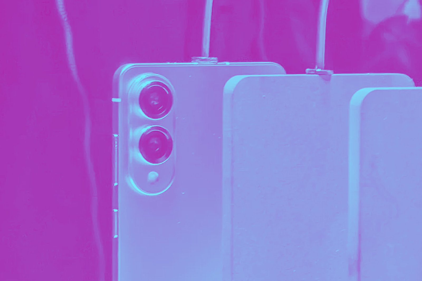 Close-up view of the camera module on Samsung Galaxy S25 Edge.