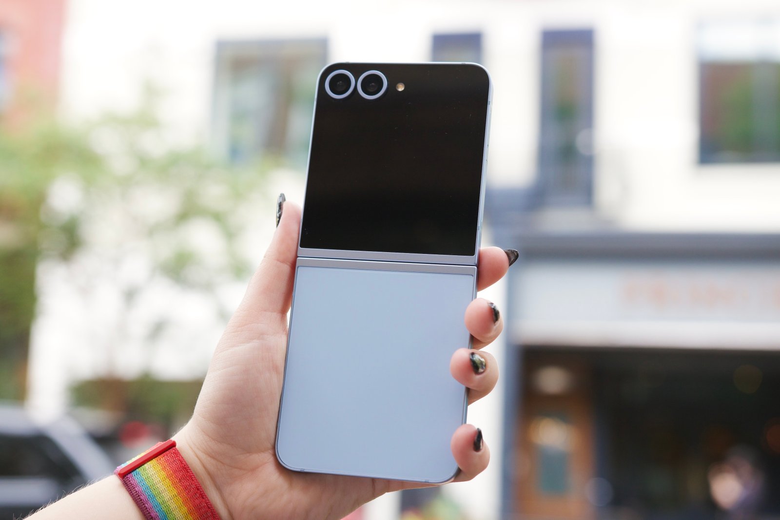 Samsung Galaxy Z Flip 6