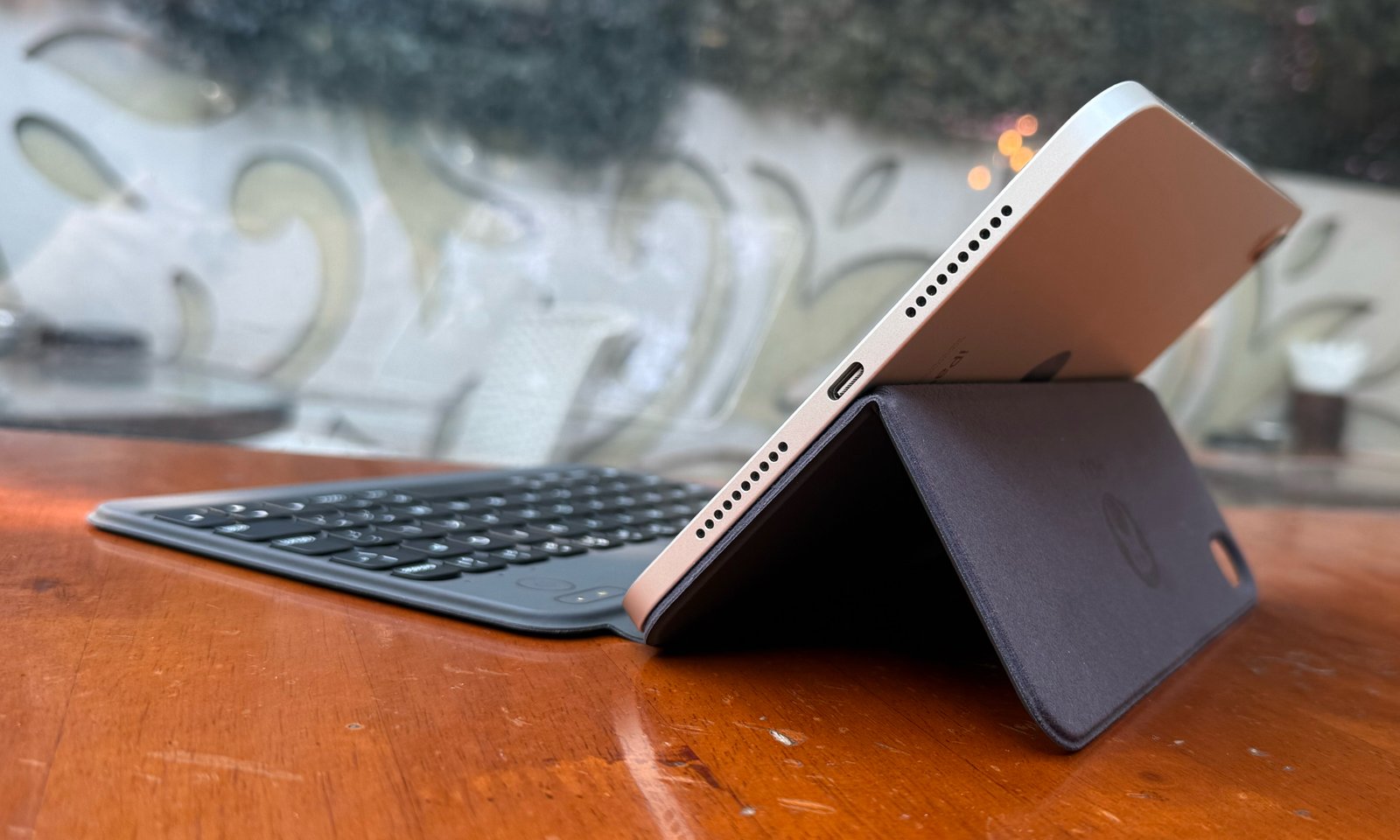 Rear fold on the HOU Keyboard for the iPad mini.