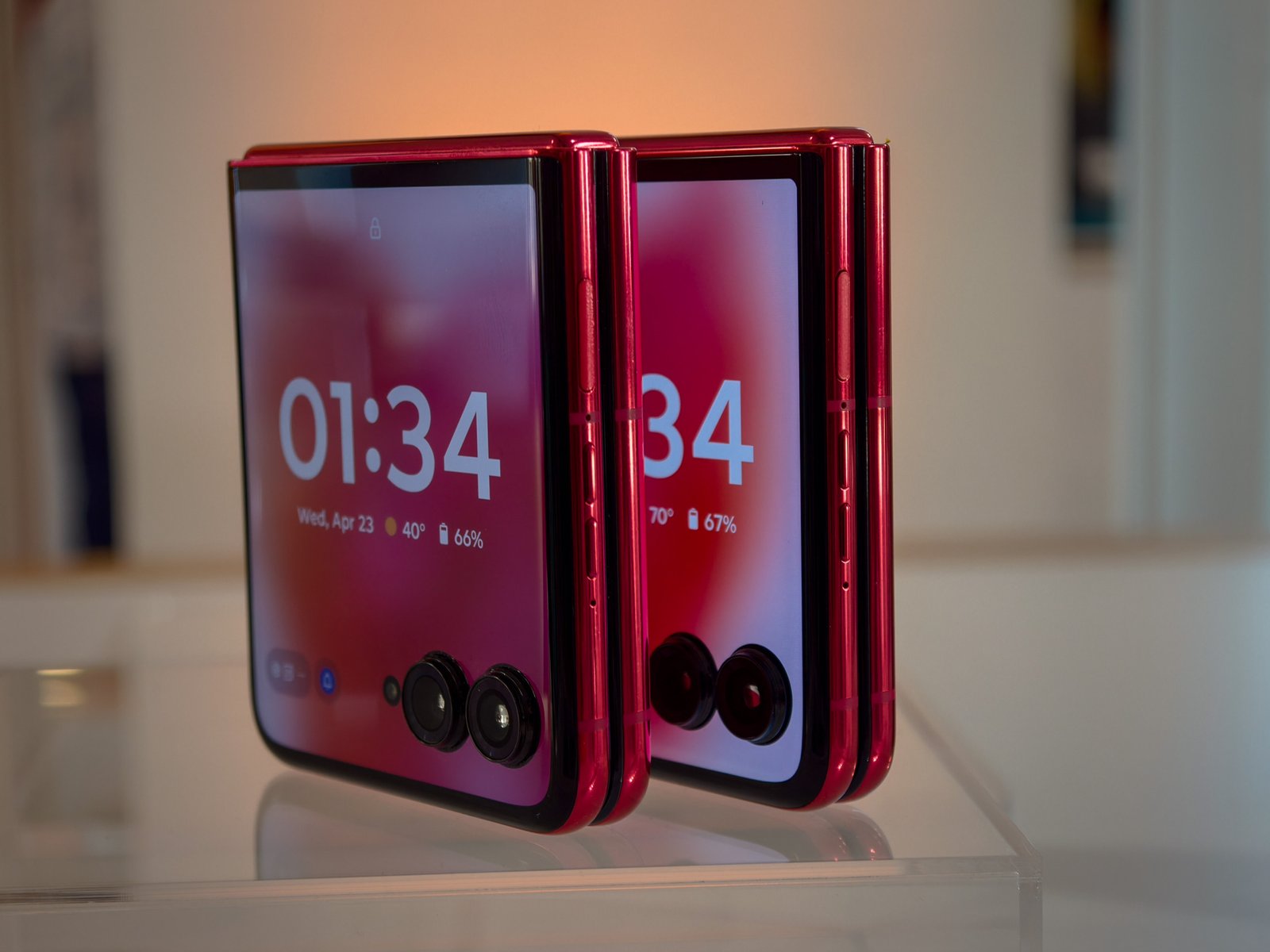 Moto Razr Plus 2025 vs Razr Plus 2024