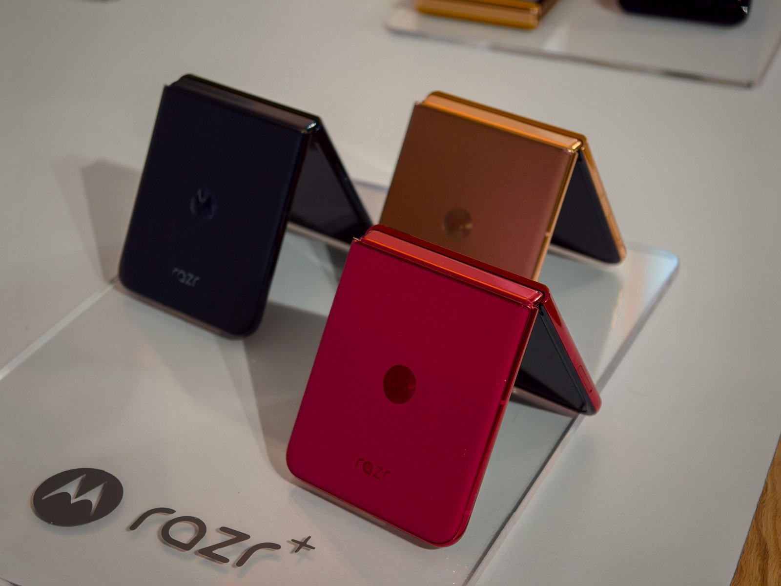 The new Remember This in Moto AI 2.0 on the Razr 2025 series