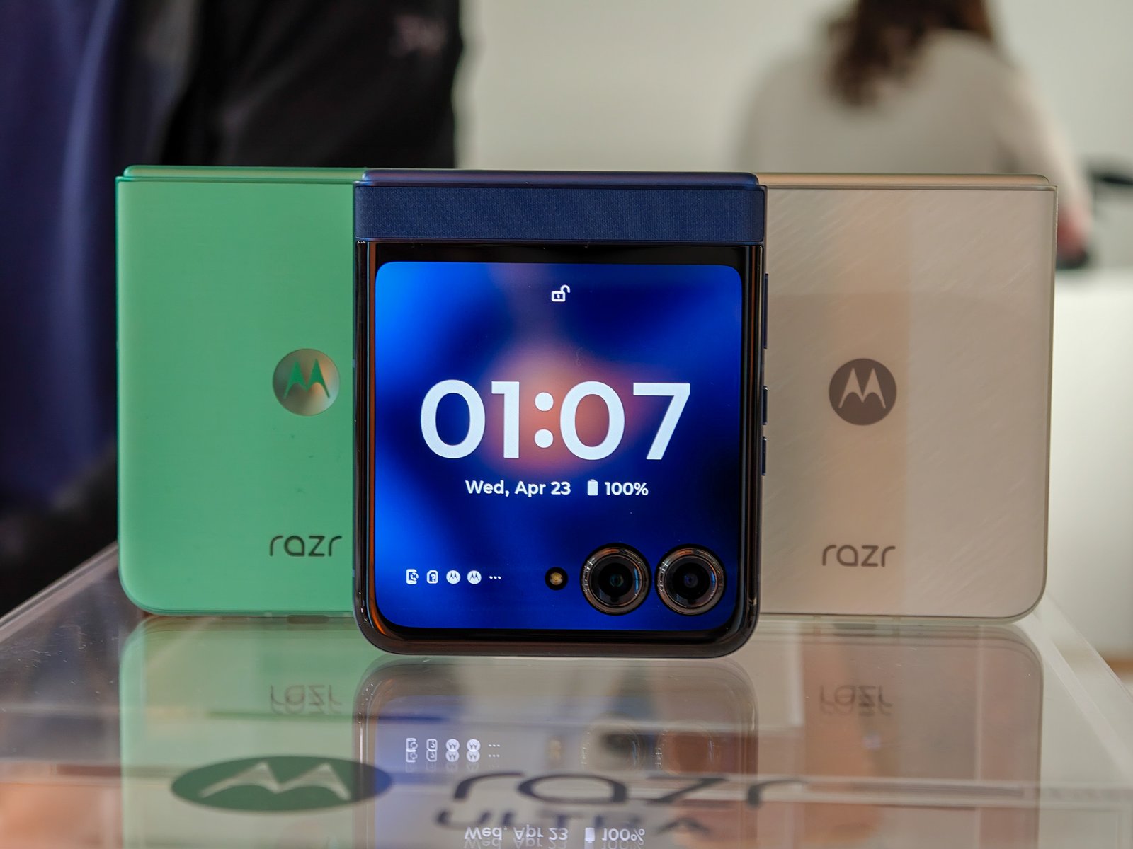 Moto Razr 2025 colors