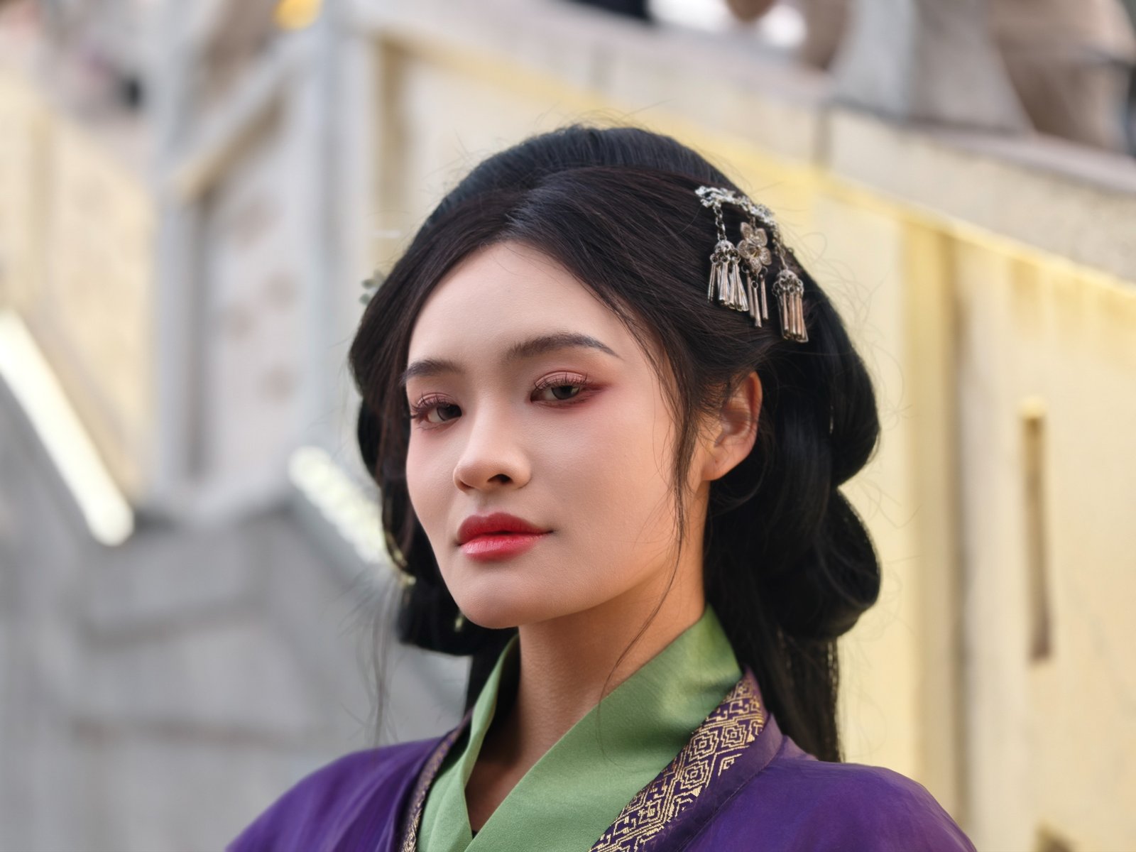 1x portrait captured on the Find X8 Ultra