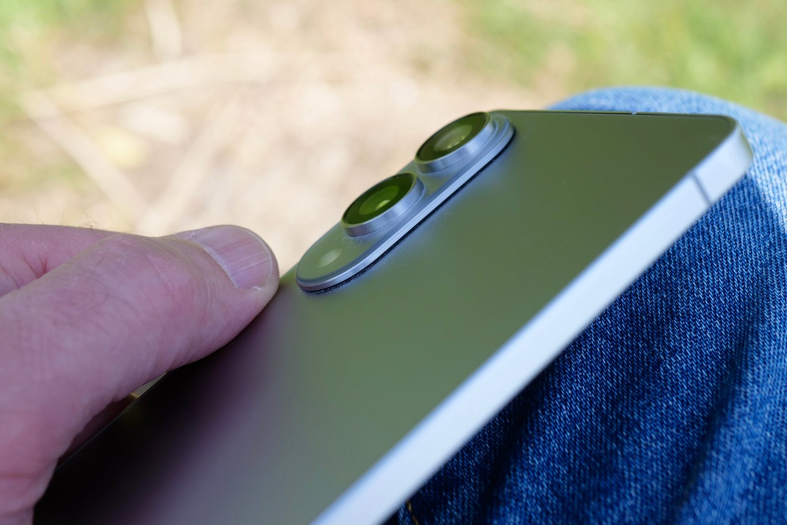 The side of the Samsung Galaxy S25 Edge's camera module.