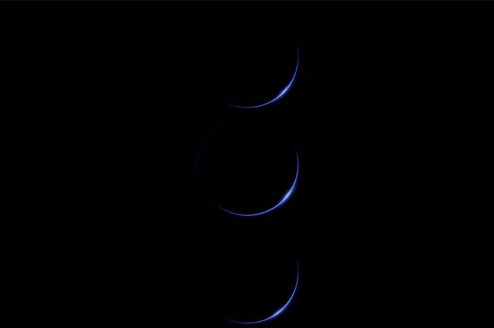 Teaser showing the outline of three camera lens expected to be on the Galaxy Z Fold 7