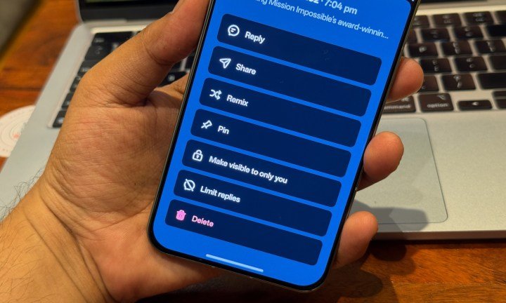 Clearing chat records in Meta AI mobile app.