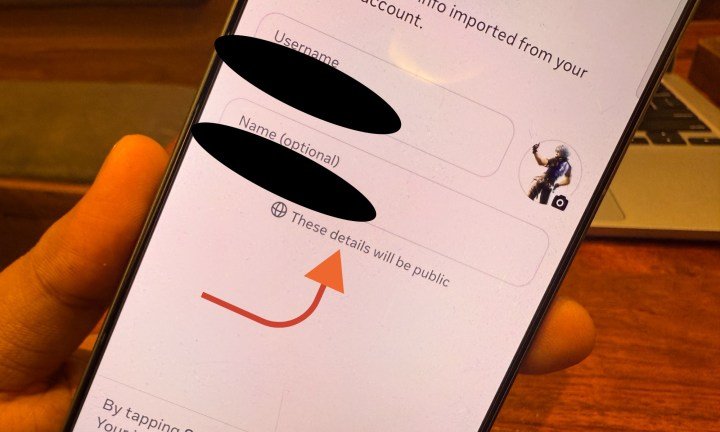 Warning about positing to feed in Meta AI mobile app.