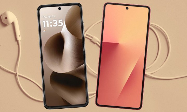 Inner display of Samsung and Motorola foldable phones.