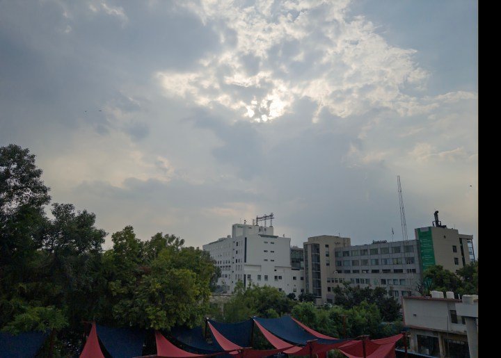 Daylight shot of the clouds captured by Indigo.