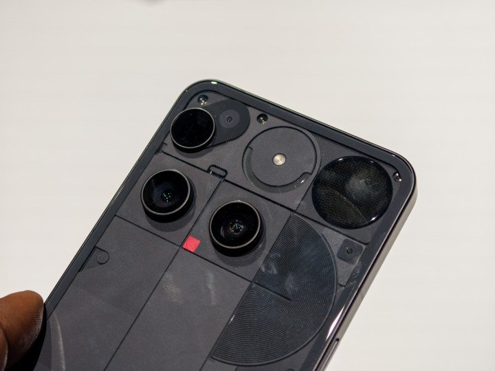 The Nothing Phone 3 cameras in black
