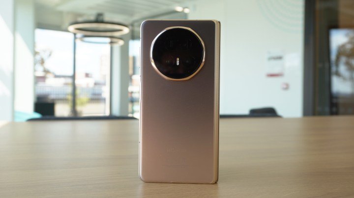 The rear of the Honor Magic V5, standing on a table