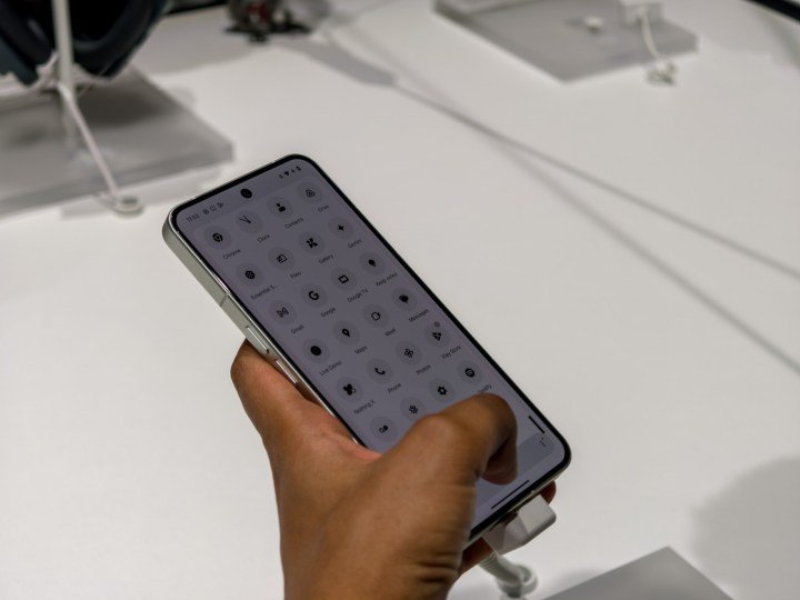 The Nothing Phone 3 in white in the hand