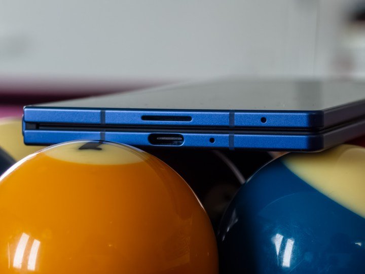 Thin profile and USB-C port on the Galaxy Z Fold 7