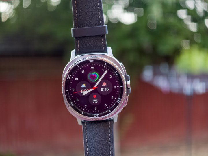 Hero image of the Galaxy Watch 8 Classic watch and strap